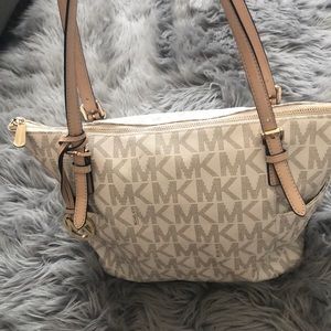 White and Tan Michael Kors Purse